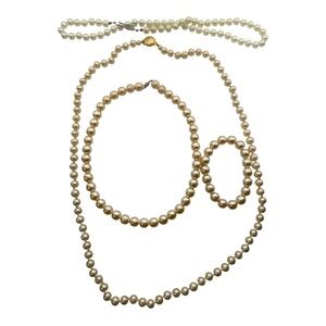 Lot of 4 Faux Pearl Jewelry Pieces 3 Necklaces 1 Bracelet Vintage Costume